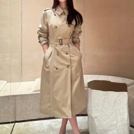 Burberry Waterloo 防水双排扣长风衣