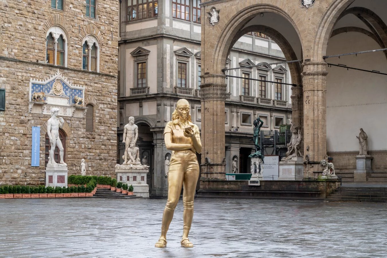 Thomas J Price《Thomas J Price in Florence》:当代雕塑与文艺复兴的对话