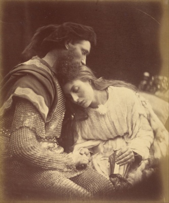 Julia Margaret Cameron《仲夏夜之梦》摄影展:19世纪先锋女性的诗意影像