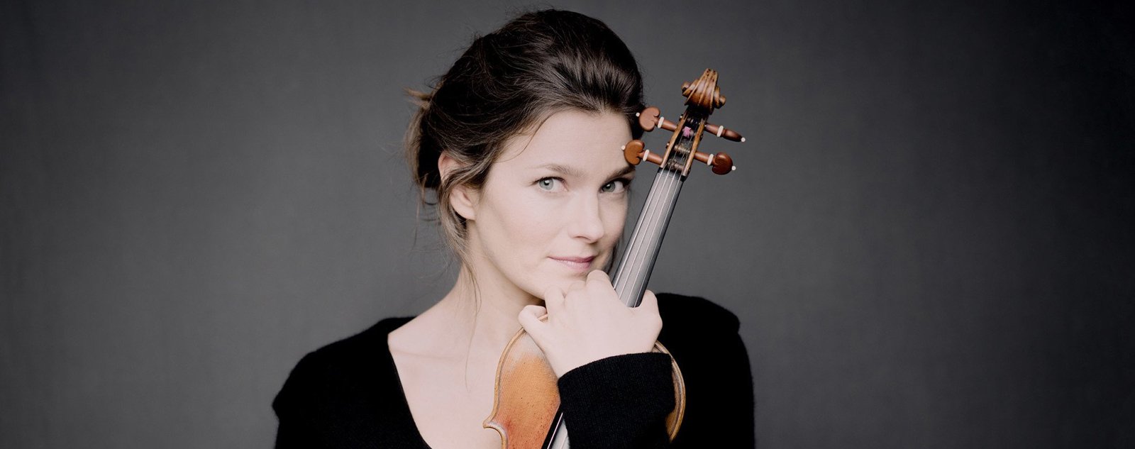 Janine Jansen 雅宁·杨森《布拉姆斯协奏曲与当代新作》音乐会 2025 巡演来了：当代与经典的激情碰撞