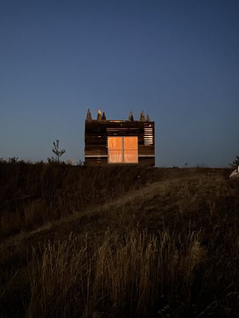 Simona Pavoni《À Jour》：光影与材质的诗意对话