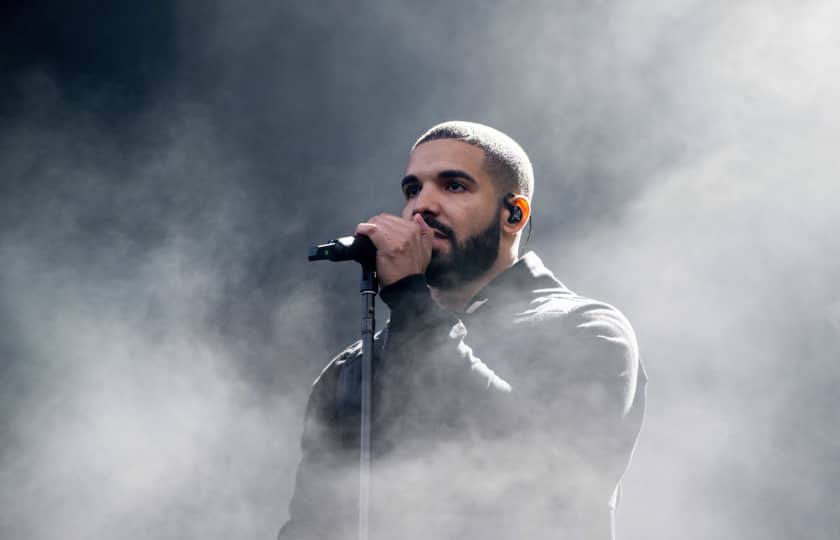 Drake 2025 巴黎演唱会《Drake Tour》来了:全场炸翻,嘻哈盛宴不容错过!
