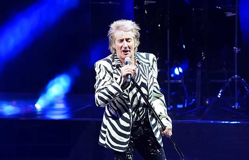 Rod Stewart 2025 年演唱会《One Last Time Tour》德国站来了:摇滚传奇,金曲大合唱,现场氛围爆棚!