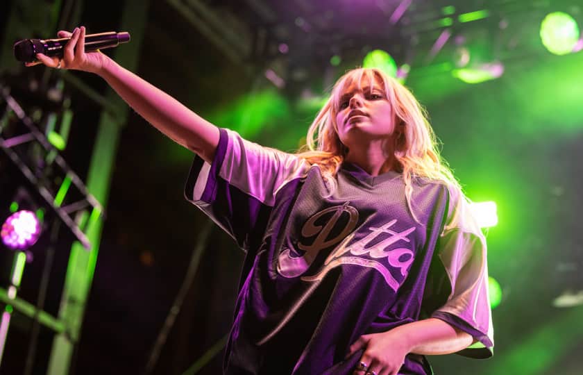 Reneé Rapp 2026 巴黎演唱会《Snow Angel Tour》来了：全新专辑+超强现场，巴黎粉丝必冲！