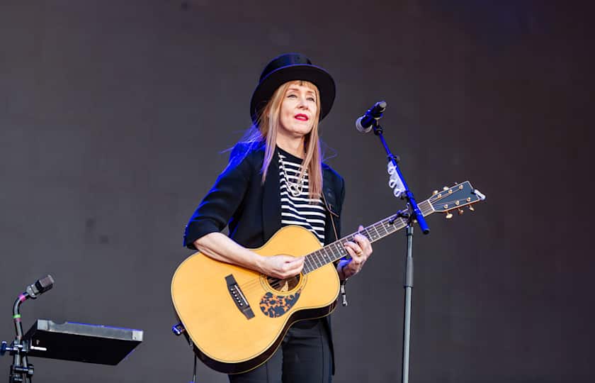 Suzanne Vega 2026 年法国巡演《Suzanne Vega Tour》Nantes、Talant等城市站来了：民谣女王温柔开唱，诗意氛围不容错过！