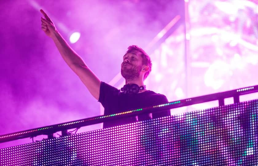 Calvin Harris 2025 年西班牙伊比萨演唱会来了:电音天王空降 Ushuaia,夏夜狂欢不容错过!