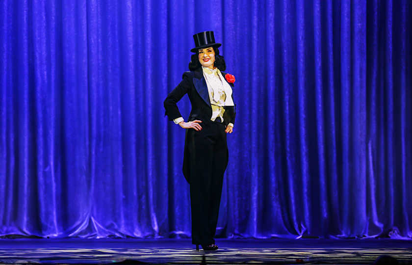 Dita Von Teese 迪塔·范·提斯 2026 演唱会《Dita Von Teese Show》里昂站来了:极致复古与奢华的视觉盛宴等你来打卡!