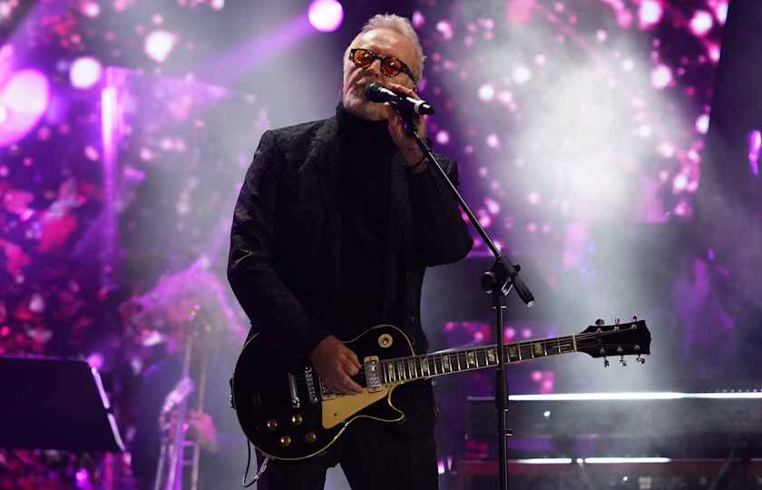 Umberto Tozzi 2025 演唱会《Umberto Tozzi Tour》意大利站来了：意式金曲全场大合唱，经典回归！