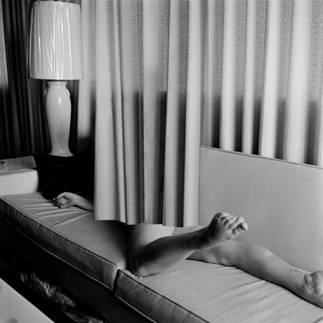 摄影艺术群展《RETROVISION: 10 Years CHAUSSEE 36》：十年回顾，影像对话未来