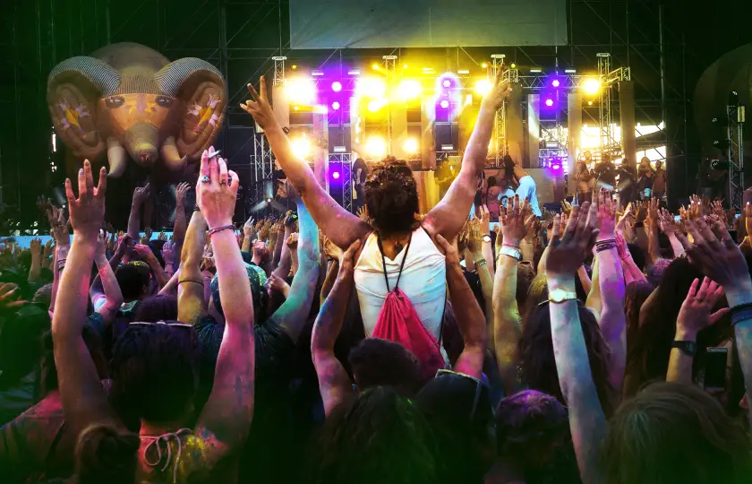 MyPlaylist Fest 2025 塞维利亚站来了：Melendi、Pignoise等超强阵容，三天三夜嗨翻全场！