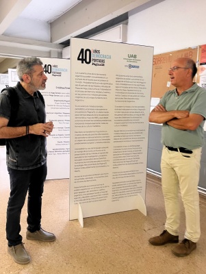 40年民主之路|《Página 12》头版展:新闻见证阿根廷社会变迁