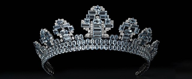 卡地亚｜卡地亚珠宝与钟表展：百年珠宝传奇与皇室风华