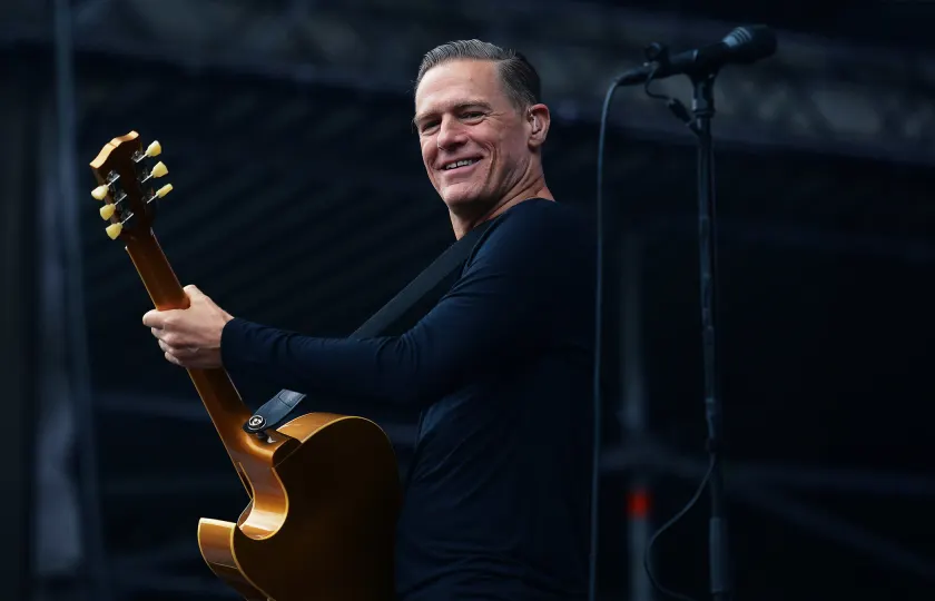 Bryan Adams 2025 英国巡演 Hull/Cardiff/Brighton 站来了:摇滚金曲现场大合唱!