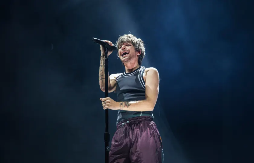 Louis Tomlinson 路易斯·汤姆林森 2026 演唱会《欧洲巡演》马德里、巴塞罗那站来了:青春回忆杀,live氛围感爆棚!