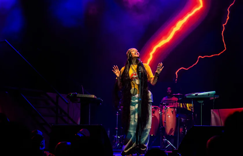 Erykah Badu 2025 英国伦敦&曼彻斯特演唱会来了:灵魂女王现场必冲!