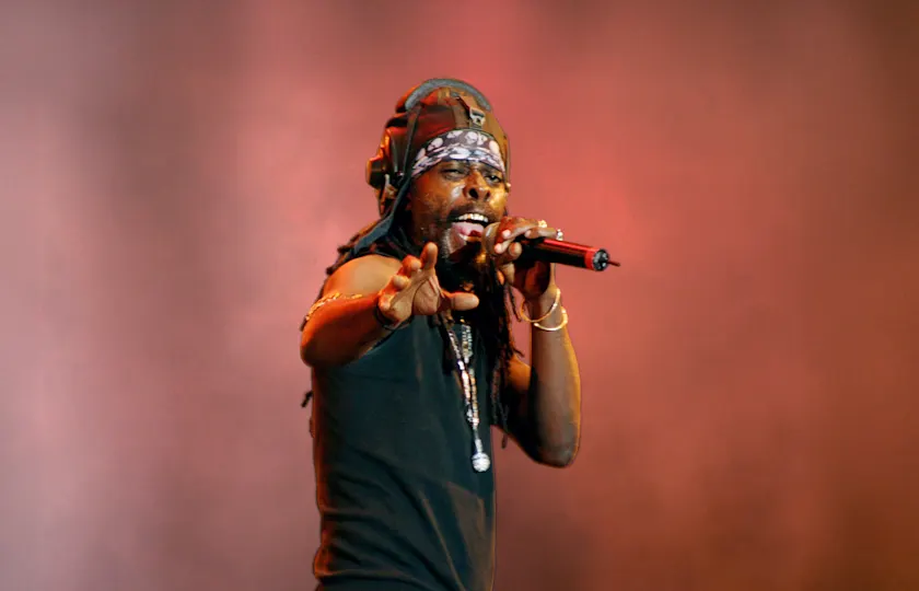 Asian Dub Foundation 2025年演唱会《L’ODIO (LA HAINE)》罗马站来了：电子与影像的极致融合现场！