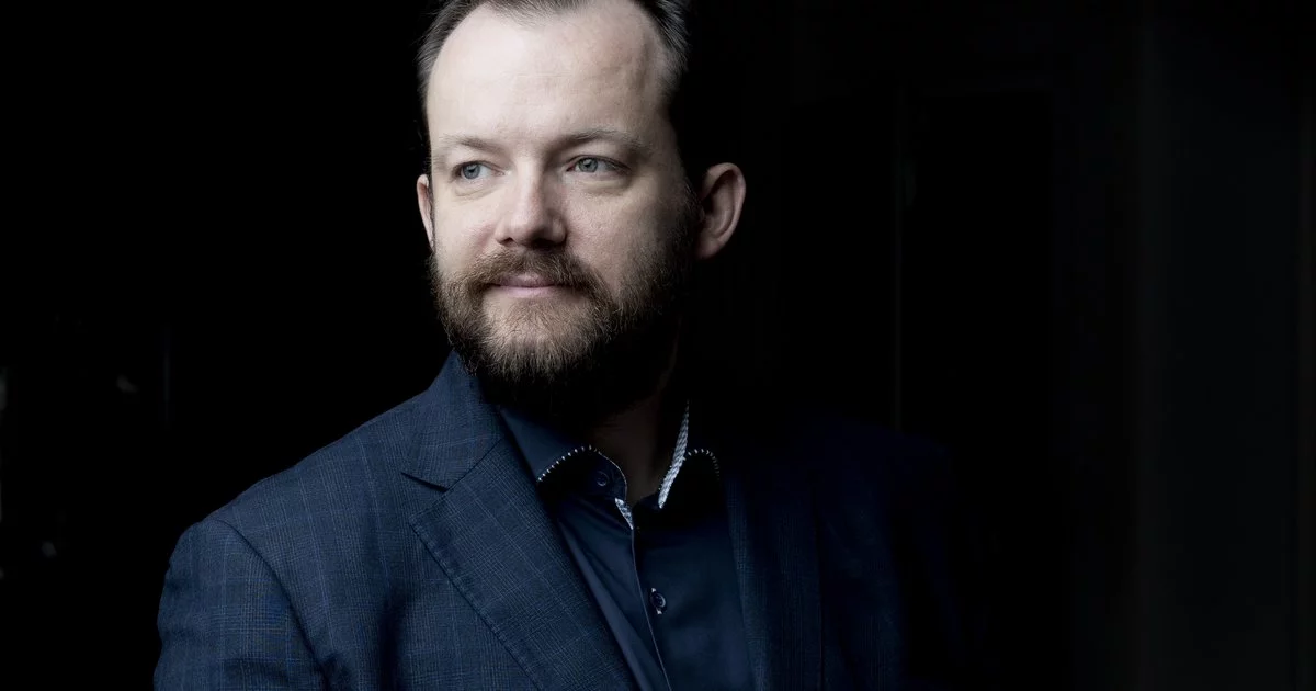 Hilary Hahn 希拉里·哈恩《德沃夏克小提琴协奏曲》音乐会 2025 巡演来了:民族风情与交响巨作的巅峰碰撞