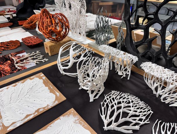 Charles Trevelyan《Studio Trevelyan – Open Studio》:材料与形态的实验现场