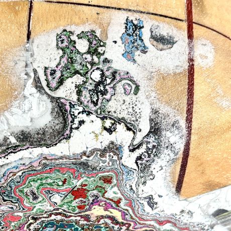 Giovanni Casu《A Melancholic Complicity》：城市能量与涂鸦的共谋