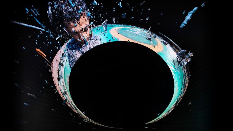 Wayne McGregor《Infinite Bodies & On The Other Earth》:舞蹈与科技的极致融合体验