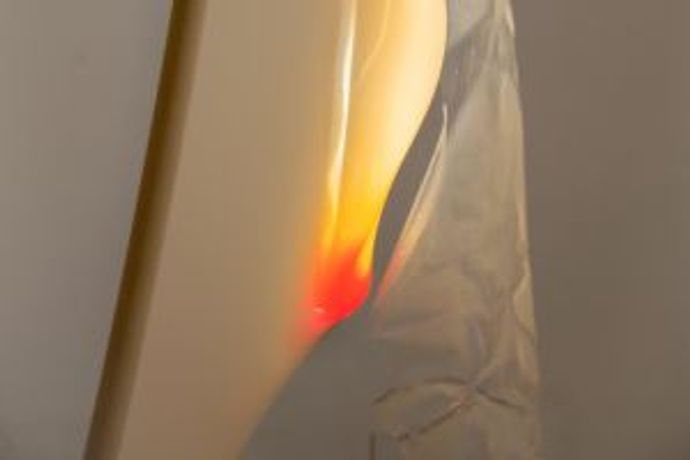 Pakui Hardware《Thresholds》:探索身体与社会边界的当代艺术展