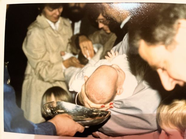 Alex Wissel《Katechon》：宗教、政治与当代秩序的艺术反思