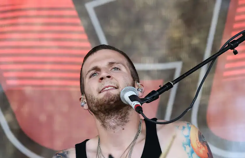 The Neighbourhood 2026 演唱会《The Neighbourhood Tour》巴黎站来了:黑白视觉 x 经典神曲,现场氛围爆棚!