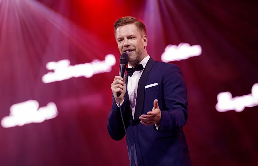 Tom Gaebel 2025-2026德国巡演《A Swinging Christmas & Kleiner Junge, Große Reise》全德开唱:圣诞爵士氛围感拉满!