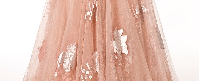 时尚四十年 《看：博物馆时尚四十年》：一场穿越时尚与工艺的视觉盛宴