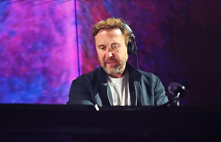 David Guetta 2026 演唱会《Stade de France》巴黎站来了：塔叔首次法兰西体育场，万人电音狂欢！