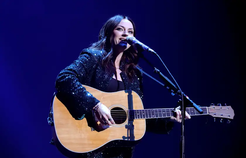 Amy MacDonald 2026 演唱会德国多城站来了：柏林、汉堡、慕尼黑全线开唱，民谣女声现场必冲！
