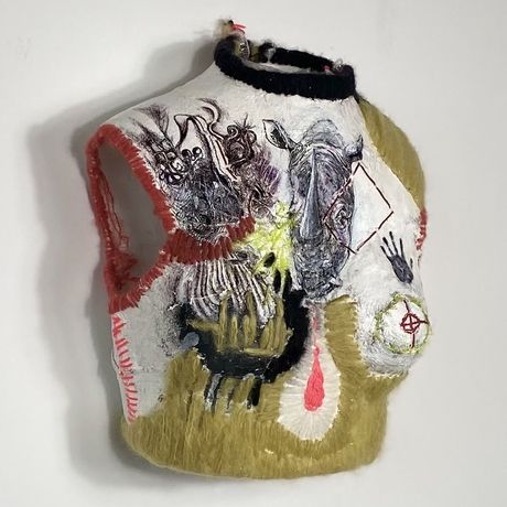 当代超现实主义女性艺术家合集《神话、梦境与新现实》：现实与想象的流动边界