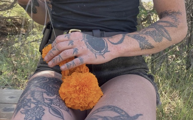 DU-DA艺术集体｜《De esta carne nacerán flores》：一场探索死亡、仪式与集体疗愈的沉浸式对话