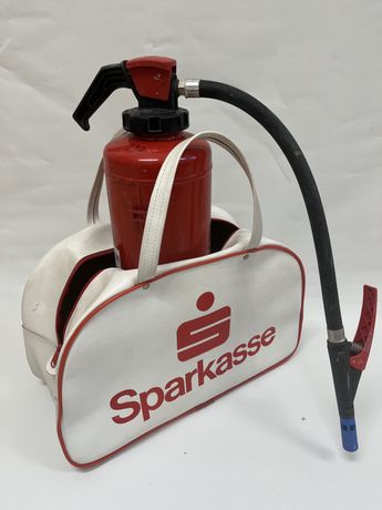 柏林近期群展精选：从平衡、眩晕到亲密与延迟