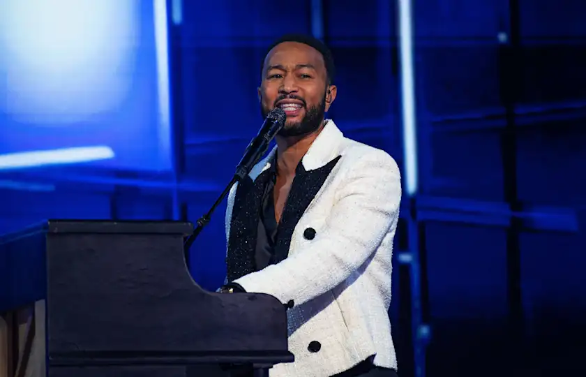 John Legend 传奇哥 2026 意大利巡演来了:夏日浪漫钢琴夜,多城开唱!
