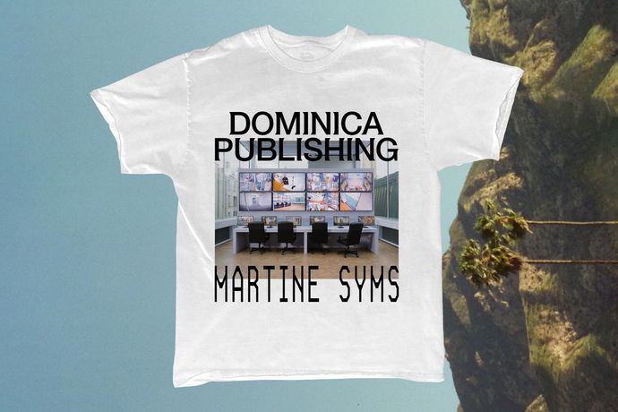 Martine Syms《Dominica Publishing, a temporary boutique》：一场融合艺术与消费文化的临时商店