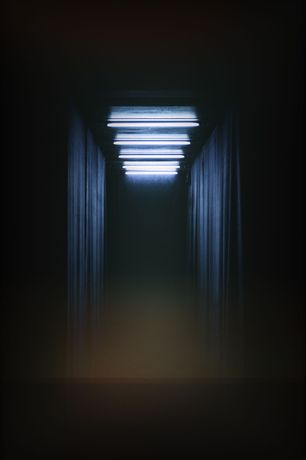 Annet Neijmeijer《AEON & OIKOS...Where time resides》：一场关于时间、空间与光的视觉探索