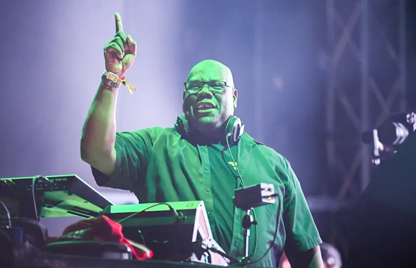 Carl Cox 2026 演唱会法国站来了：电子音乐教父空降尚蒂伊城堡！