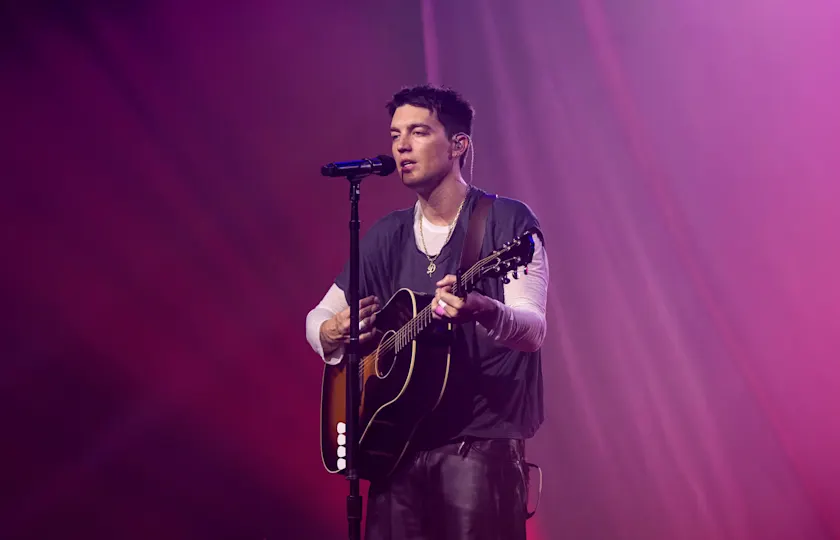 LANY 2026 欧洲巡演《soft world tour》法国巴黎站：用梦幻旋律填满你的初夏夜晚