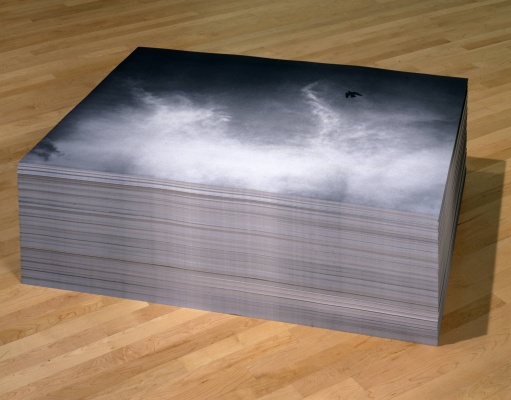Felix Gonzalez-Torres《Felix Gonzalez-Torres: Dulce venganza》:一场关于甜蜜复仇的参与式回顾