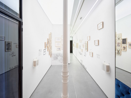 当代罗马尼亚绘画｜《Drawing Possibilities: Using Drawing in Romania Today》：一场关于绘画可能性的群展