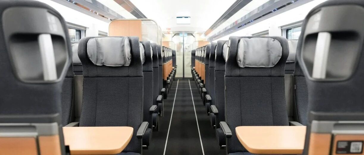 阿姆斯特丹柏林新高速列车ICE 3neo上线，开启舒适便捷的欧洲旅行