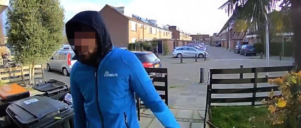 揭秘：为什么荷兰这么多年轻人上门推销？一个签名值€100？